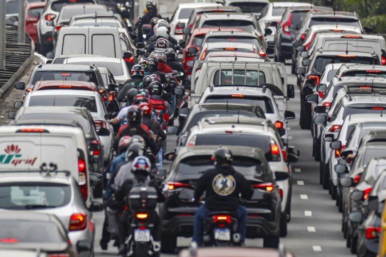 Financiamento de veículos cresceu acima dos 20% em SP e RJ, puxados pelas motos em 2024