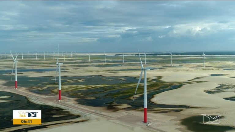 Lula sanciona com vetos projeto que estimula geração de energia eólica gerada em alto-mar