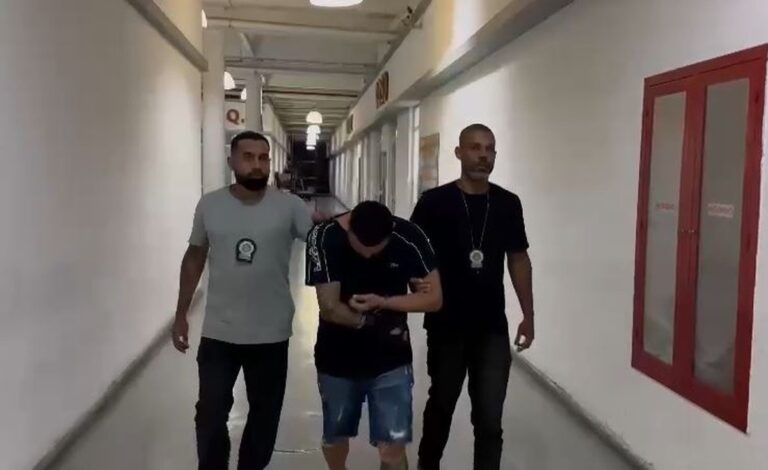 Polícia prende um dos envolvidos em um roubo de carga com 10 mil munições de transportadora