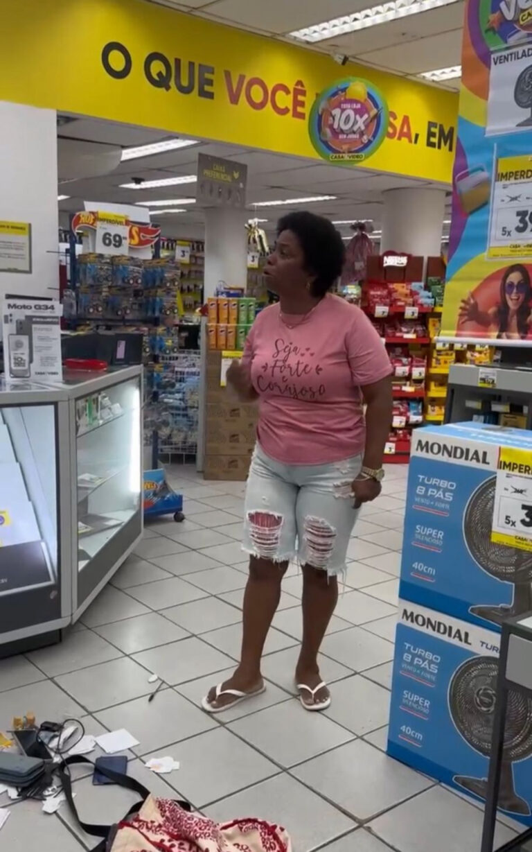 Mulher denuncia ter sido acusada de roubo injustamente em loja na Zona Sul | Rio de Janeiro