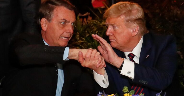 Bolsonaro diz a Moraes que convite por e-mail para a posse de Trump é oficial Bolsonaro diz a Moraes que convite por e-mail para a posse de Trump é oficial
