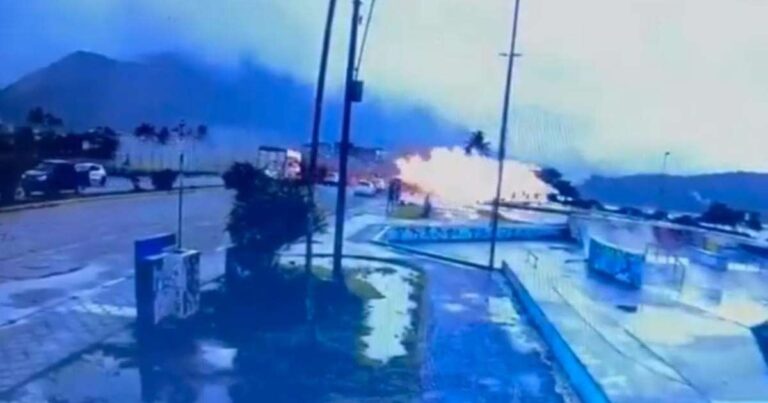 ‘O avião atravessou a avenida inteira’, diz turista que presenciou acidente aéreo em Ubatuba