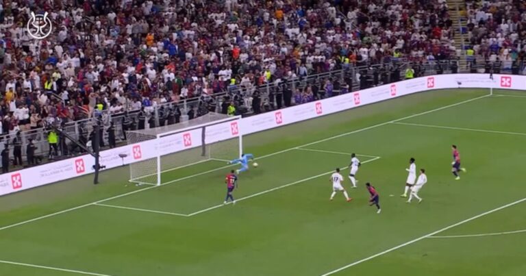 Lamine Yamal empata El Clásico com golaço na Supercopa da Espanha