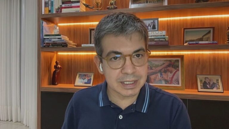 “Governo da Venezuela é uma ditadura e como ditadura deve ser tratado”, diz Randolfe à CNN