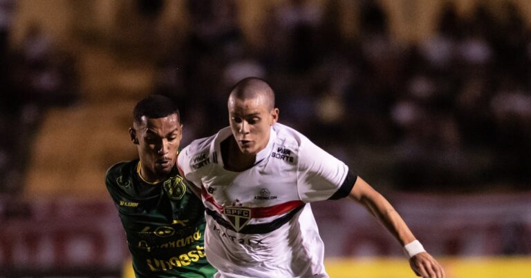Copinha 2025: saiba horário e onde assistir aos jogos de hoje, terça-feira