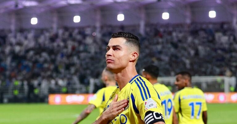 Cristiano Ronaldo deve assinar ‘contrato do século’ de R$ 1,1 bilhão anuais com Al-Nassr, diz jornal