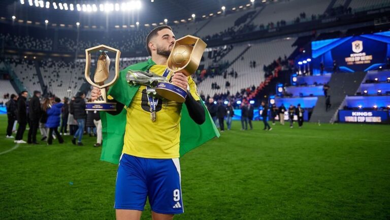 Saiba quem é Kelvin Oliveira: o artilheiro do Brasil elogiado por Neymar