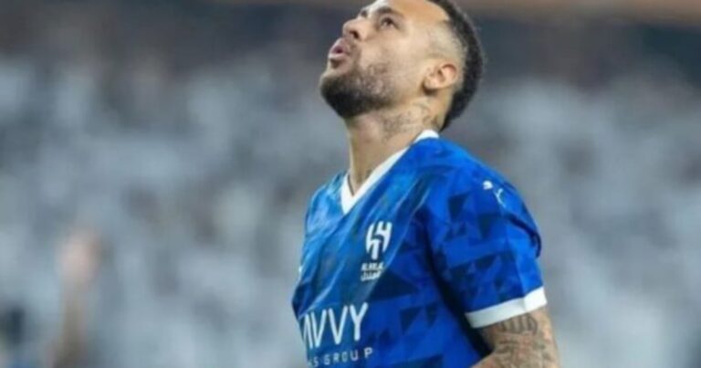 Neymar aplica belo drible em companheiro em jogo treino do Al-Hilal – R7 Esportes
