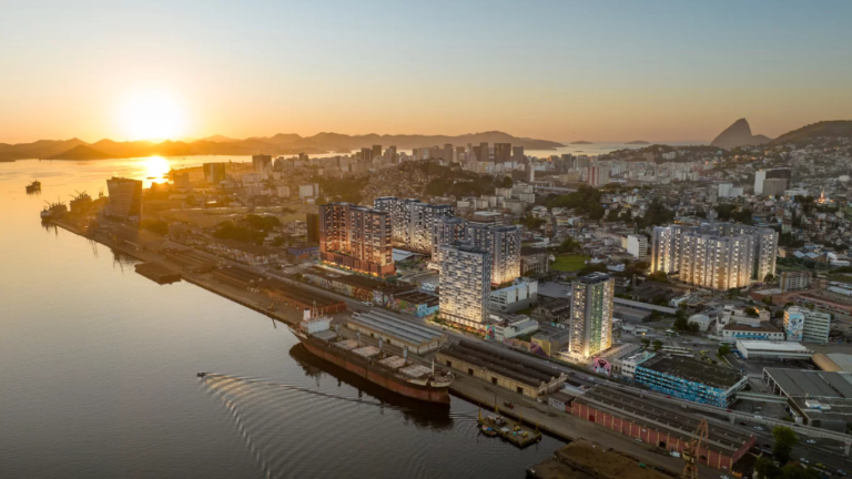 Santo Cristo guarda muita história e promete transformação