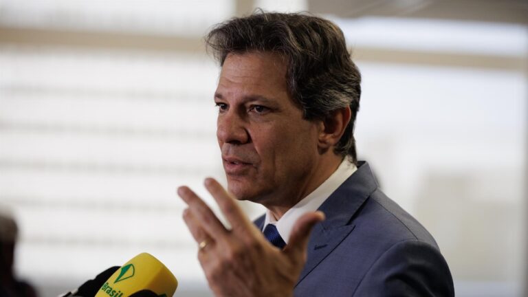 Haddad desmente imposto sobre pet e Pix após vídeo falso feito com IA