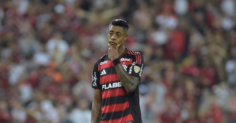 Bruno Henrique pode ser suspenso? Veja possíveis punições baseada em casos similares Bruno Henrique pode ser suspenso? Veja possíveis punições baseada em casos similares