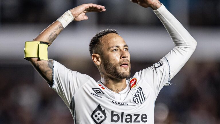 Com possível retorno de Neymar, Fluminense e Santos jogam pelo Brasileirão Com possível retorno de Neymar, Fluminense e Santos jogam pelo Brasileirão