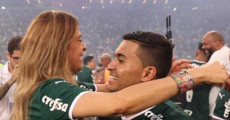 Dudu diz que ‘VTNC’ era ‘Vim Trabalhar no Cruzeiro’ e nega ofensa a Leila – R7 Esportes Dudu diz que ‘VTNC’ era ‘Vim Trabalhar no Cruzeiro’ e nega ofensa a Leila – R7 Esportes