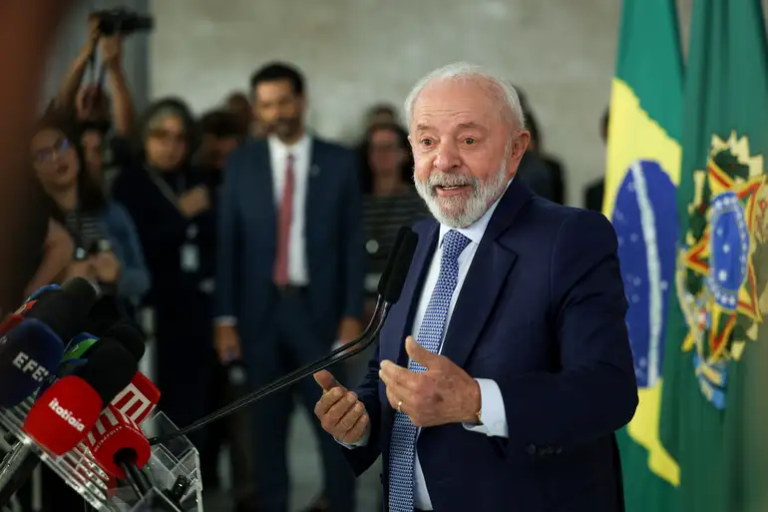 Em resposta a Trump, Lula sanciona, sem vetos, Lei da Reciprocidade Comercial