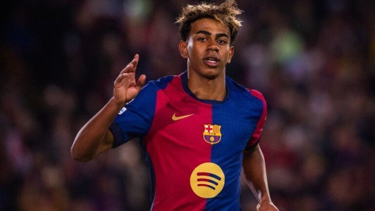 Yamal, do Barcelona, marca golaço contra a Inter na Champions; veja