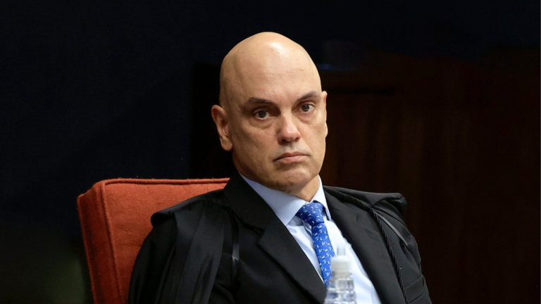 Trama golpista: Moraes dá 5 dias para advogados apresentarem defesa no processo | Política Trama golpista: Moraes dá 5 dias para advogados apresentarem defesa no processo | Política