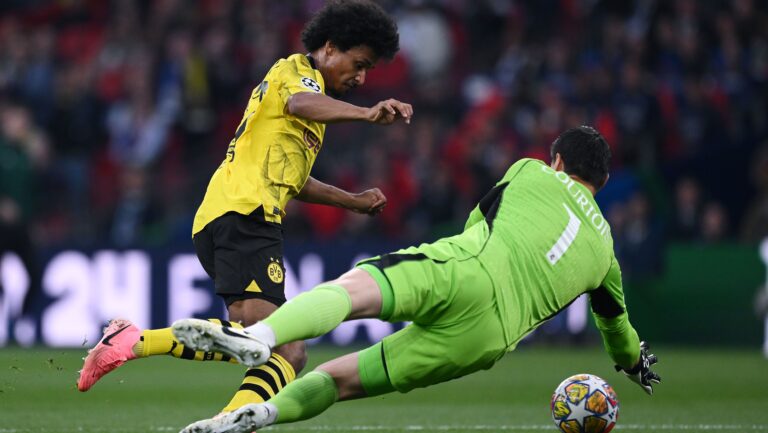Jogador do Borussia Dortmund sobre o Monterrey: “Só conheço o Sérgio Ramos” Jogador do Borussia Dortmund sobre o Monterrey: “Só conheço o Sérgio Ramos”